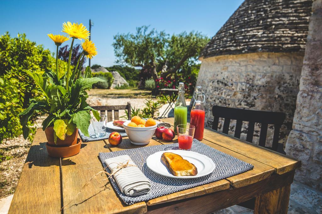 Borgo Sardedda Suites Locorotondo Εξωτερικό φωτογραφία